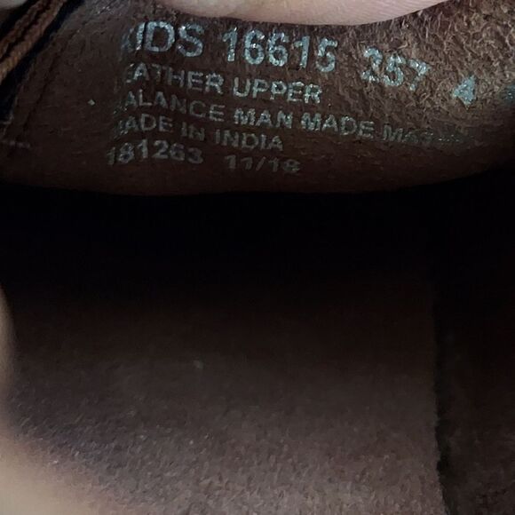 Boys Florsheim “Jasper Jr.” Moc Toe Venetian Loafer, Size 4 - Picture 9 of 9